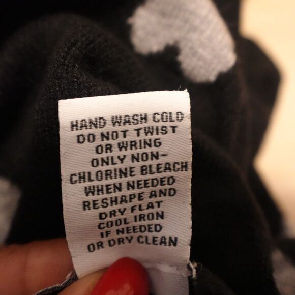 M Magaschoni Women M Sweater Black Gray Heart Print Pullover Stretch Knit - Picture 5 of 7